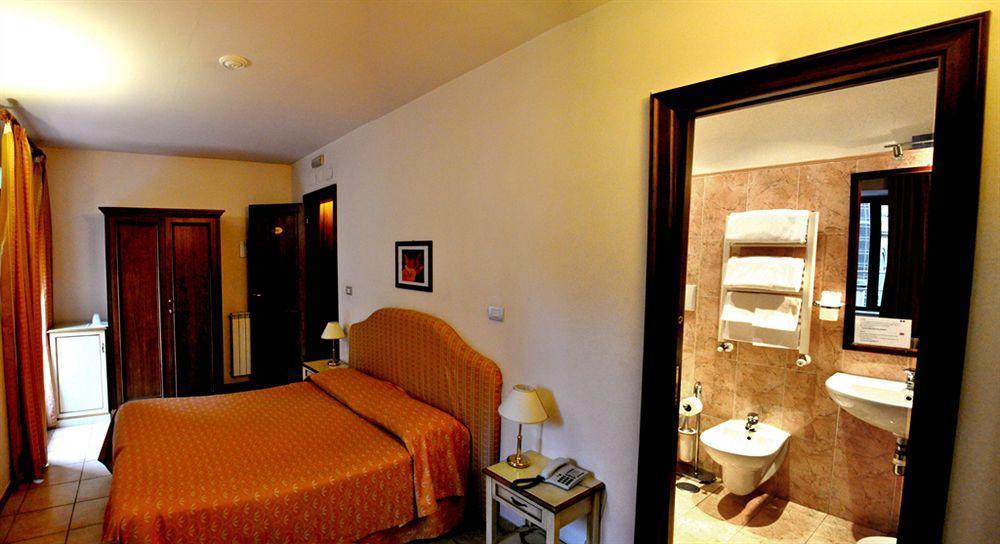 Affittacamere Boncompagni Suite Rome Bagian luar foto